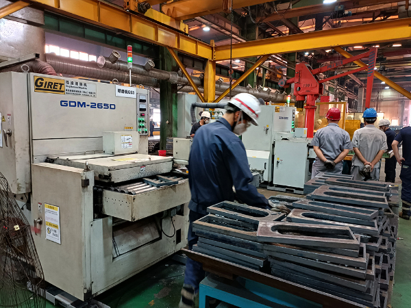智能除渣提质增效 捷瑞特挂渣去除机赋能钣金加工产业升级
